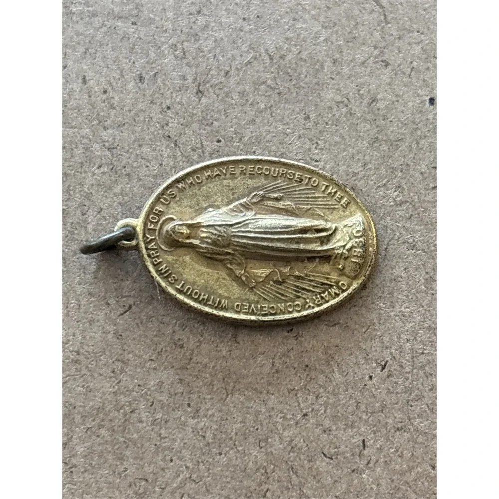 N/A vintage mary